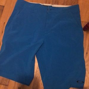 Men’s Oakley shorts